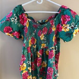 Worn Once Torrid Size 00 Floral Smocked Top - Green, Red, Yellow